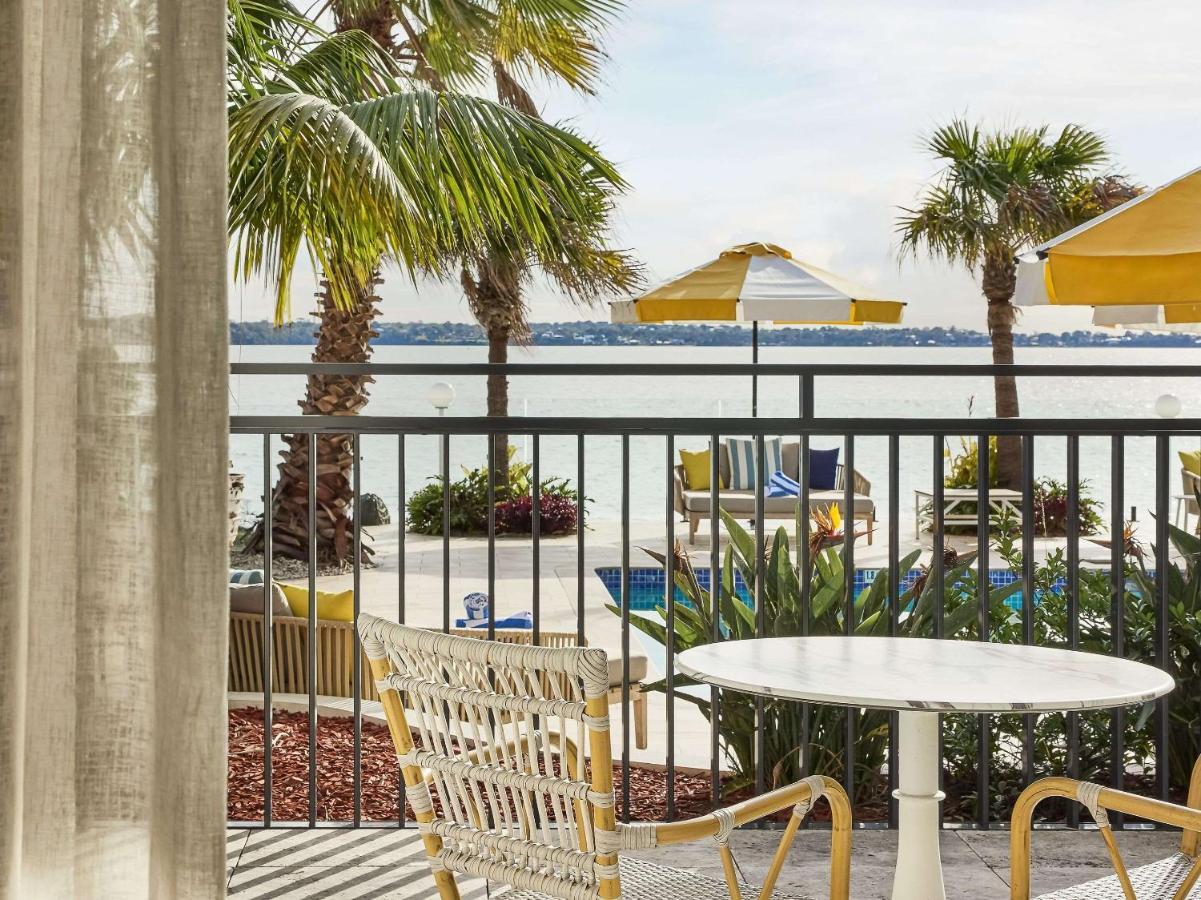 The Beachcomber Hotel & Resort, Ascend Hotel Collection Toukley Exterior foto View of the pool at the Hotel St. George
