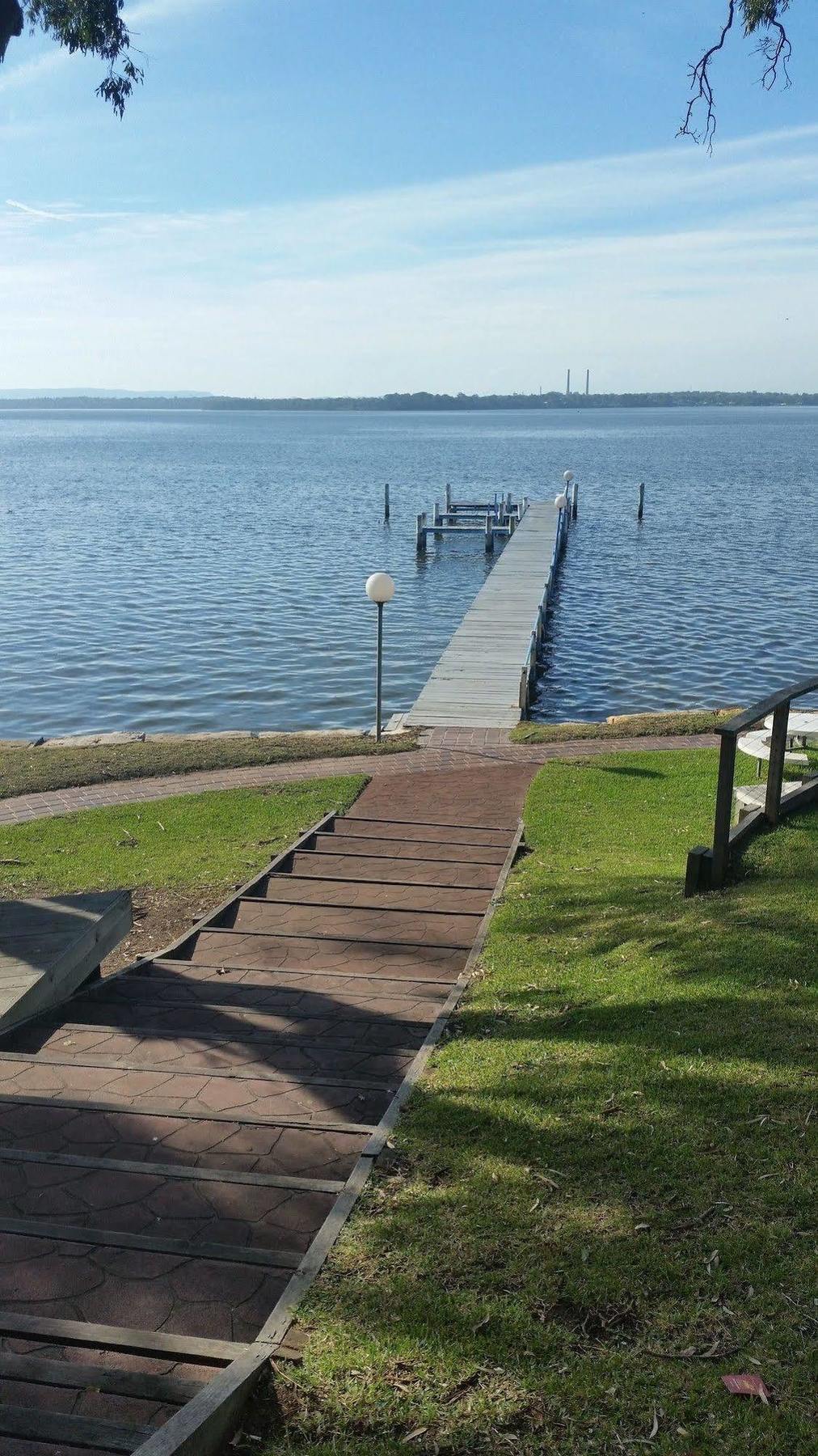 The Beachcomber Hotel & Resort, Ascend Hotel Collection Toukley Exterior foto The pier at the town park